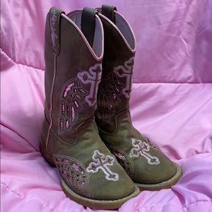Girl cowgirl boots 10.5 and 11.5